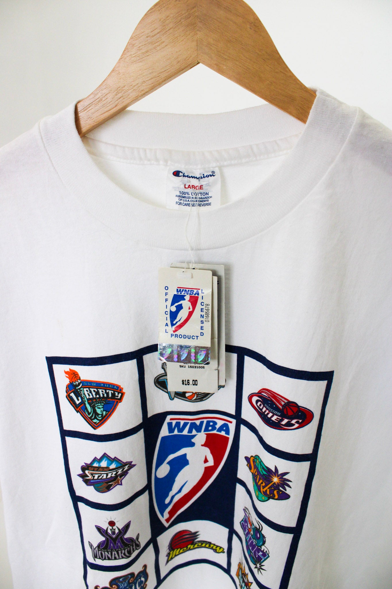SUPER RARE 1997 WNBA Team Logo Tee